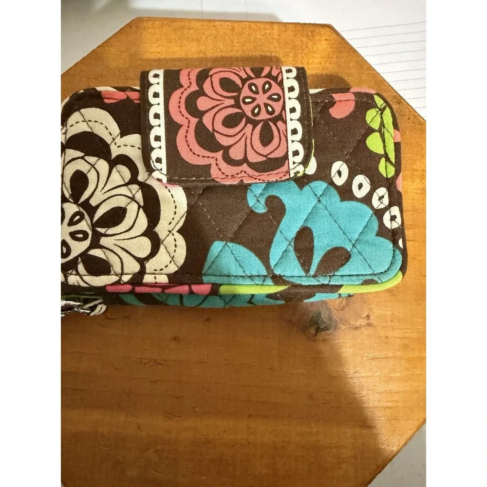 Vera Bradley Quilted ID Wallet‎ Wristlet Floral Brown Pink Blue New Without Tags - Picture 2 of 9